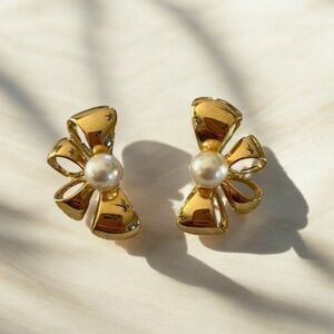 Vintage Napier Gold Tone Bow Shaped pearls Earrings..Victorian revival
